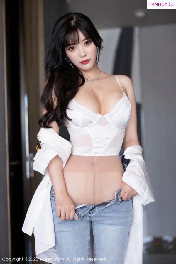 杨晨晨 sugar小甜心CC [XiuRen]高清写真图 2022.09.20 No.5614 杨晨晨Yome第33张图片